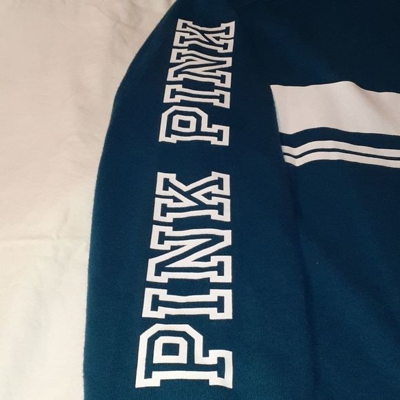 Victoria's Secret Los Angeles Love Pink Sweatshirt - Picture 2 of 6